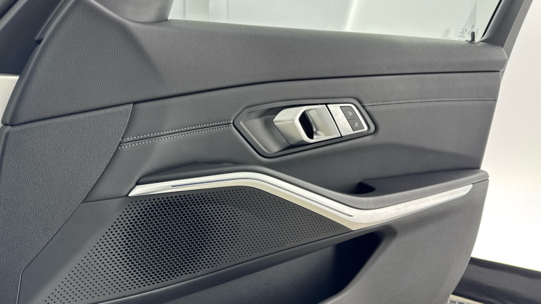 BMW 3 Series 330e M Sport 5dr Step Auto Estate